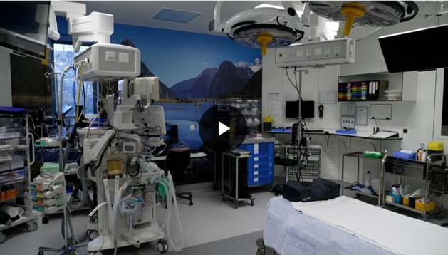 Deux salles flambant neuves au bloc opératoire de la clinique St-Luc de Bouge Deux salles flambant neuves au bloc opératoire de la clinique St-Luc de Bouge