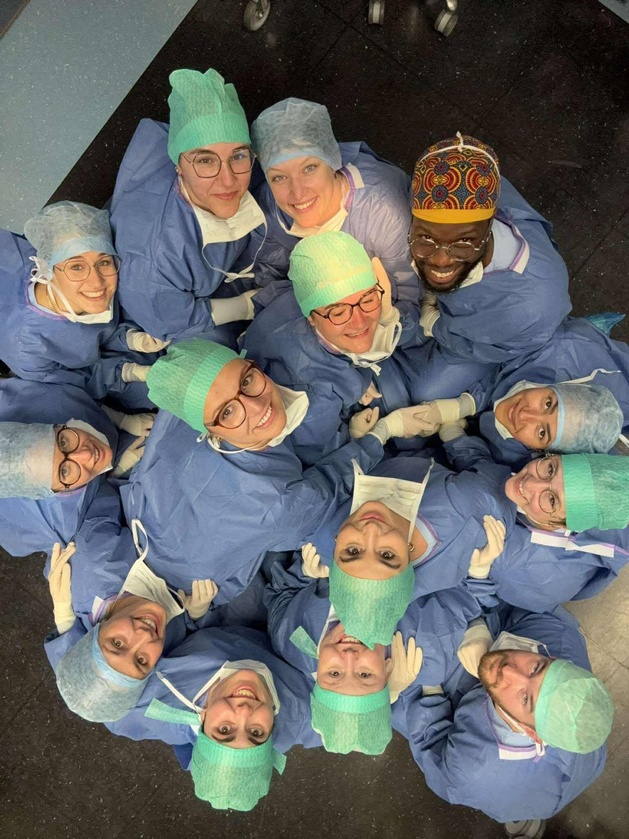 Immersion au bloc opératoire pour les étudiants en soins péri-opératoires de l'HEPL (Liège) ! Immersion au bloc opératoire pour les étudiants en soins péri-opératoires de l'HEPL (Liège) !