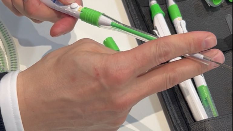 Formation sur la sécurité des infirmiers : une journée dans un bloc opératoire équivaudrait à fumer un paquet de cigarettes Formation sur la sécurité des infirmiers : une journée dans un bloc opératoire équivaudrait à fumer un paquet de cigarettes